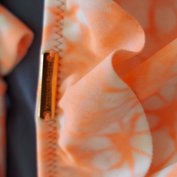 Victoria Secret Coral Bikini Set - Picture 4 of 4